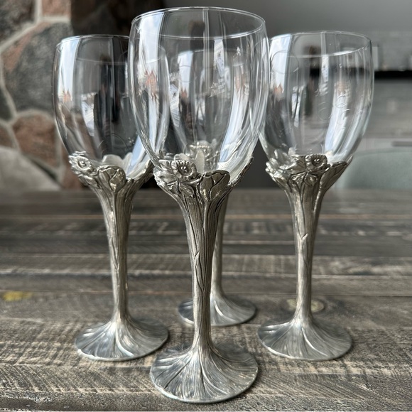 Vintage Seagull Pewter Floral Wine Glasses - Picture 9 of 9